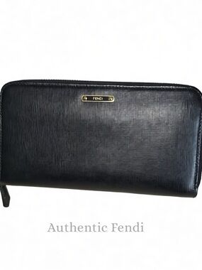 Fendi Black Textured Leather Zip Wallet with Gold Accent